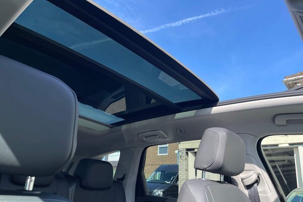 Used Volkswagen Touareg 2024 for sale - 72285142: Photo 46