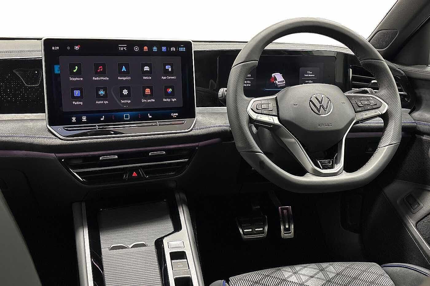 Used Volkswagen Passat 2025 for sale - 77348480: Photo 2