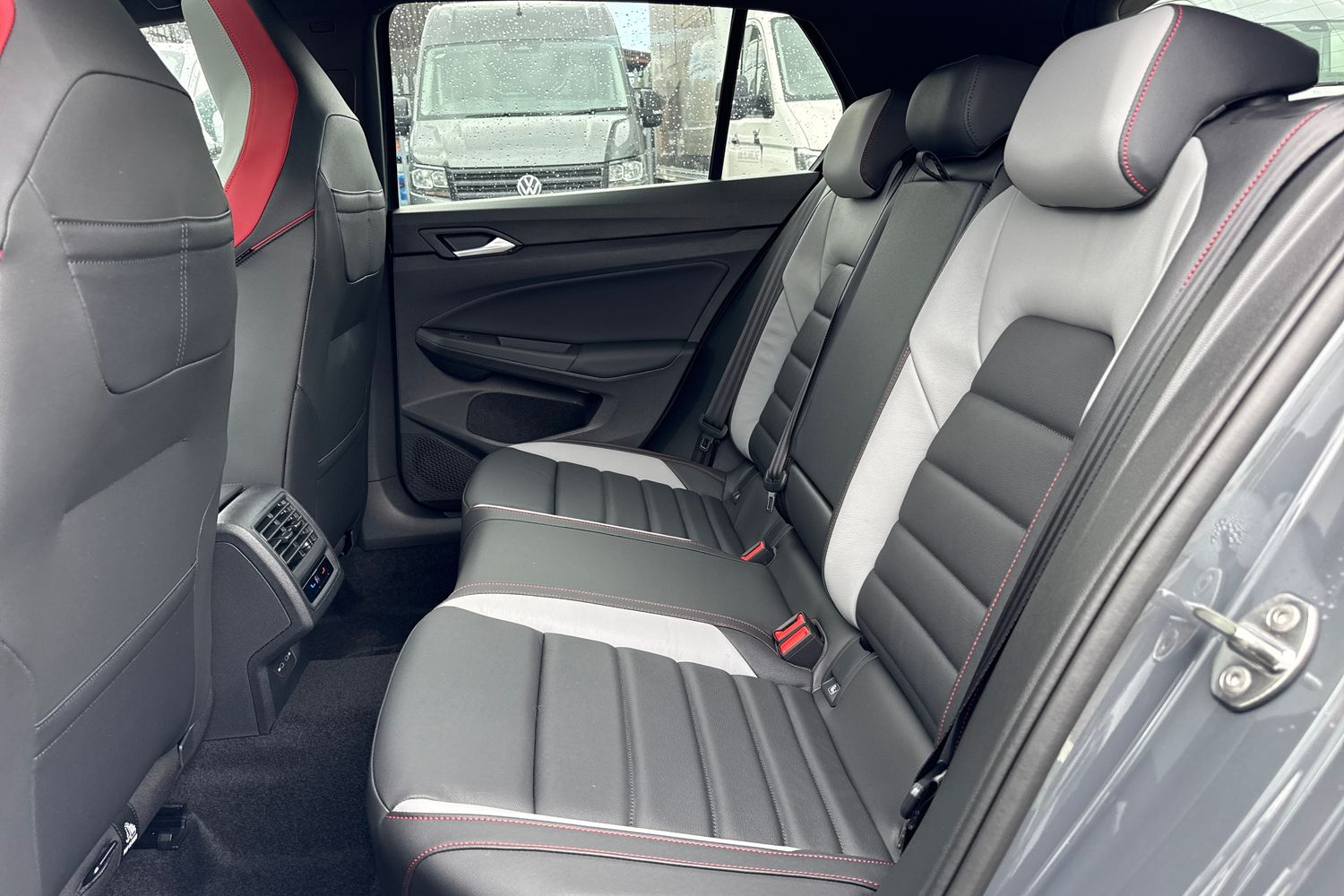 Used Volkswagen Golf 2025 for sale - 76836293: Photo 32