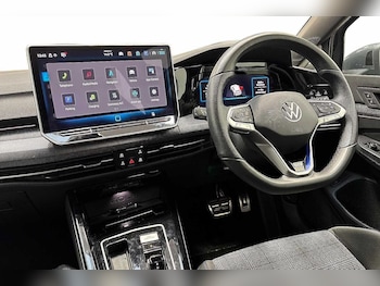 Used Volkswagen Golf 2025 for sale - 76595847: Photo