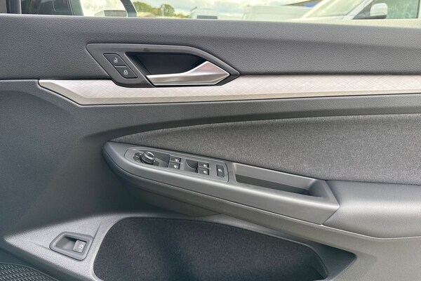 Used Volkswagen Golf 2025 for sale - 76090166: Photo 20