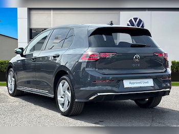 Used Volkswagen Golf 2026 for sale - 79284752: Photo