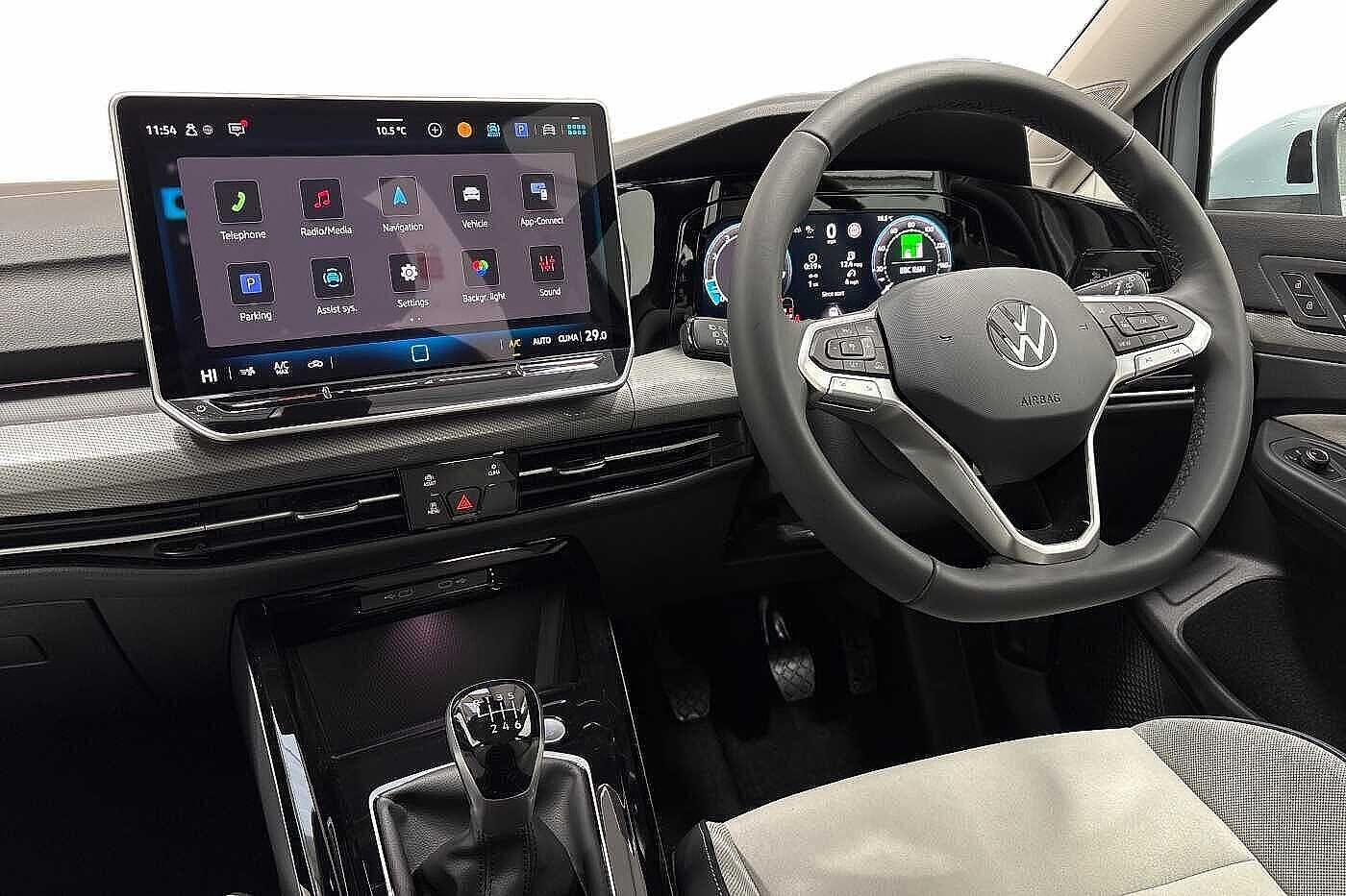 Used Volkswagen Golf 2025 for sale - 77161363: Photo 2