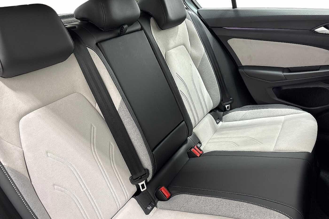 Used Volkswagen Golf 2025 for sale - 77161363: Photo 9