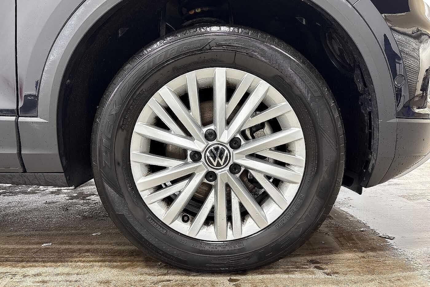 Used Volkswagen T-Roc 2024 for sale - 76934337: Photo 6