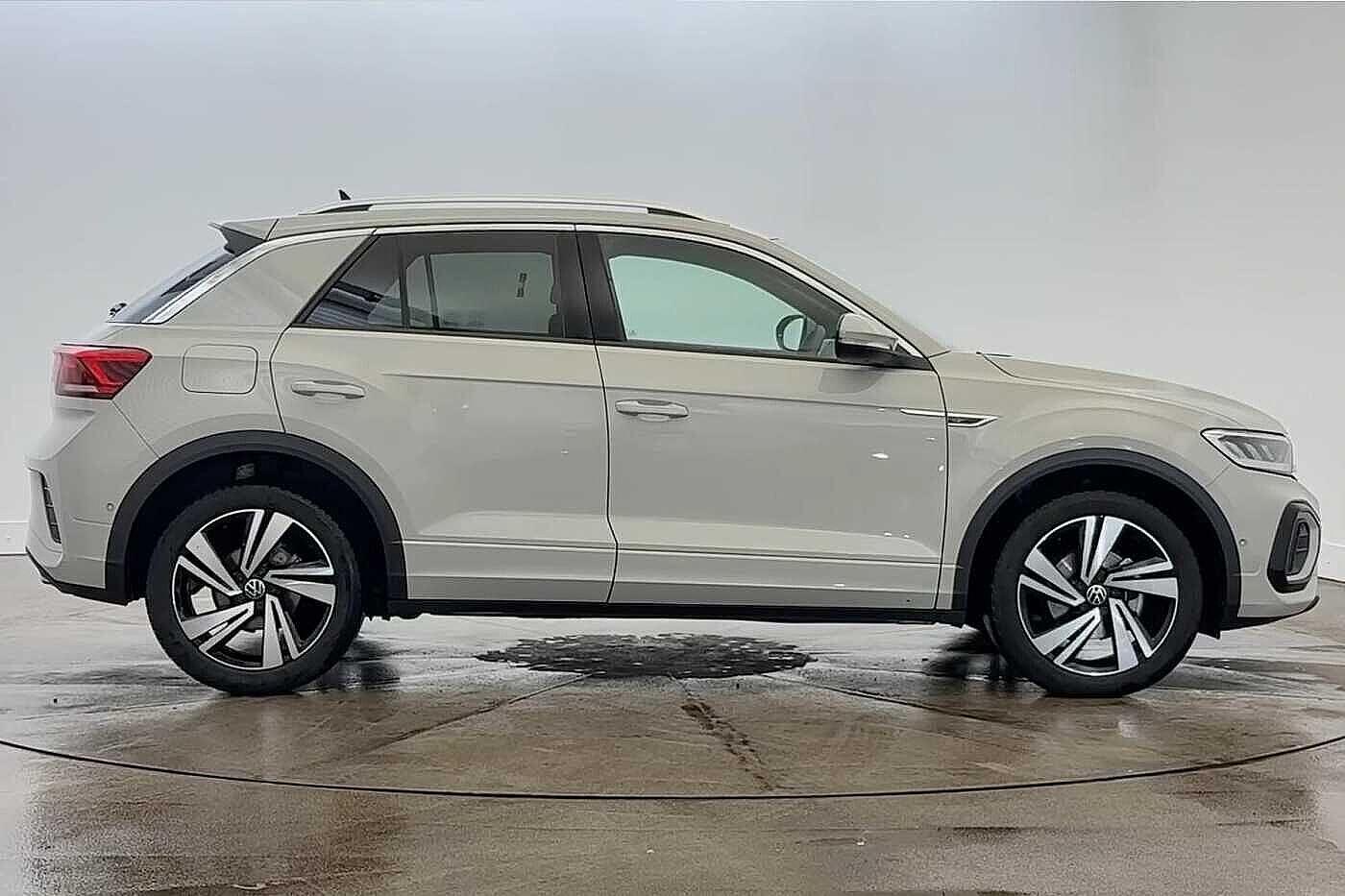 Used Volkswagen T-Roc 2025 for sale - 77593613: Photo 4