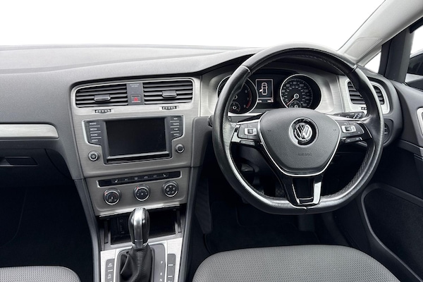 Used Volkswagen Golf 2016 for sale - 76224627: Photo 18
