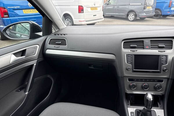 Used Volkswagen Golf 2016 for sale - 76224627: Photo 20