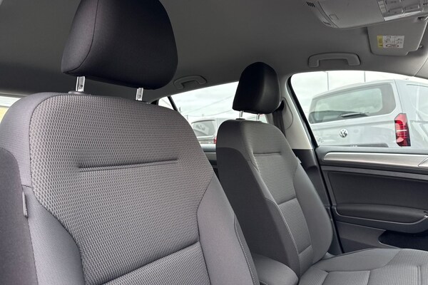 Used Volkswagen Golf 2016 for sale - 76224627: Photo 24