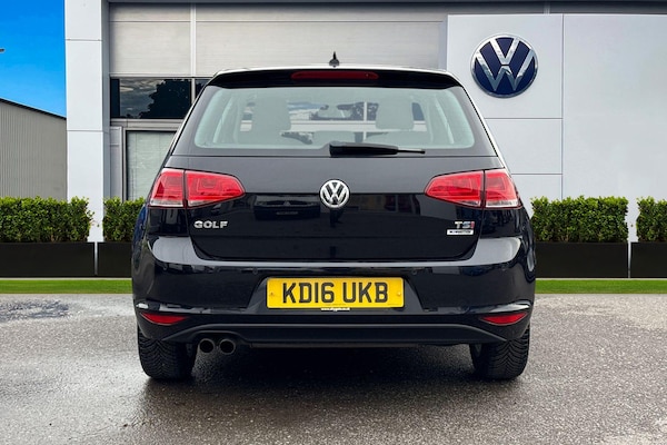 Used Volkswagen Golf 2016 for sale - 76224627: Photo 4