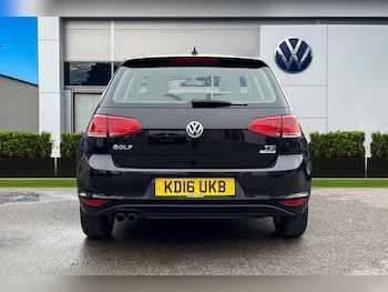 Used Volkswagen Golf 2016 for sale - 76224627: Photo 4