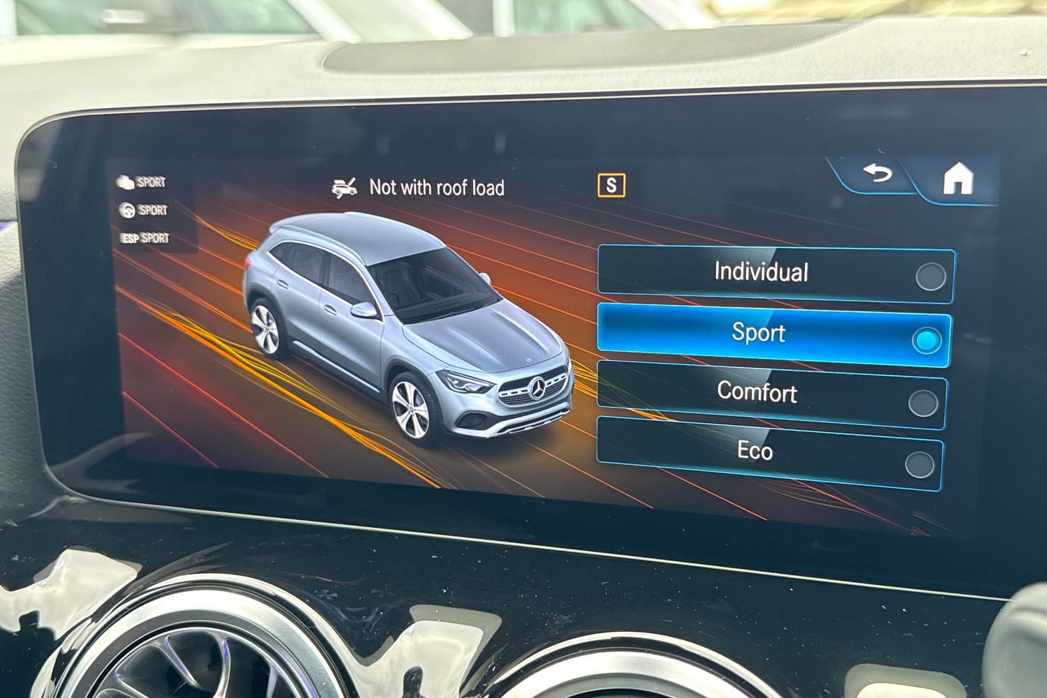 Used Mercedes-Benz GLA 2023 for sale - 76558122: Photo 48