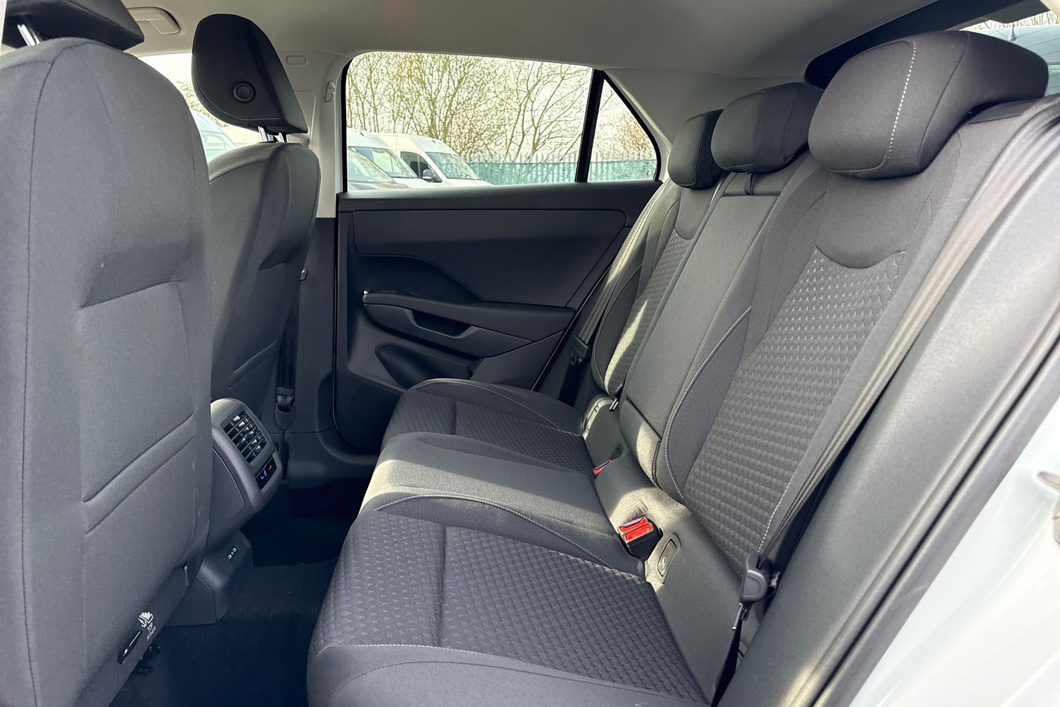 Used Volkswagen T-Roc 2026 for sale - 78043477: Photo 33