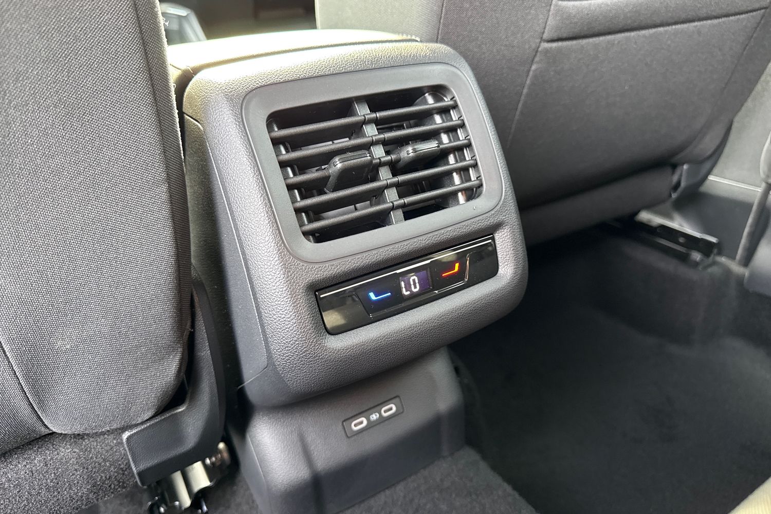 Used Volkswagen T-Roc 2026 for sale - 78043477: Photo 35