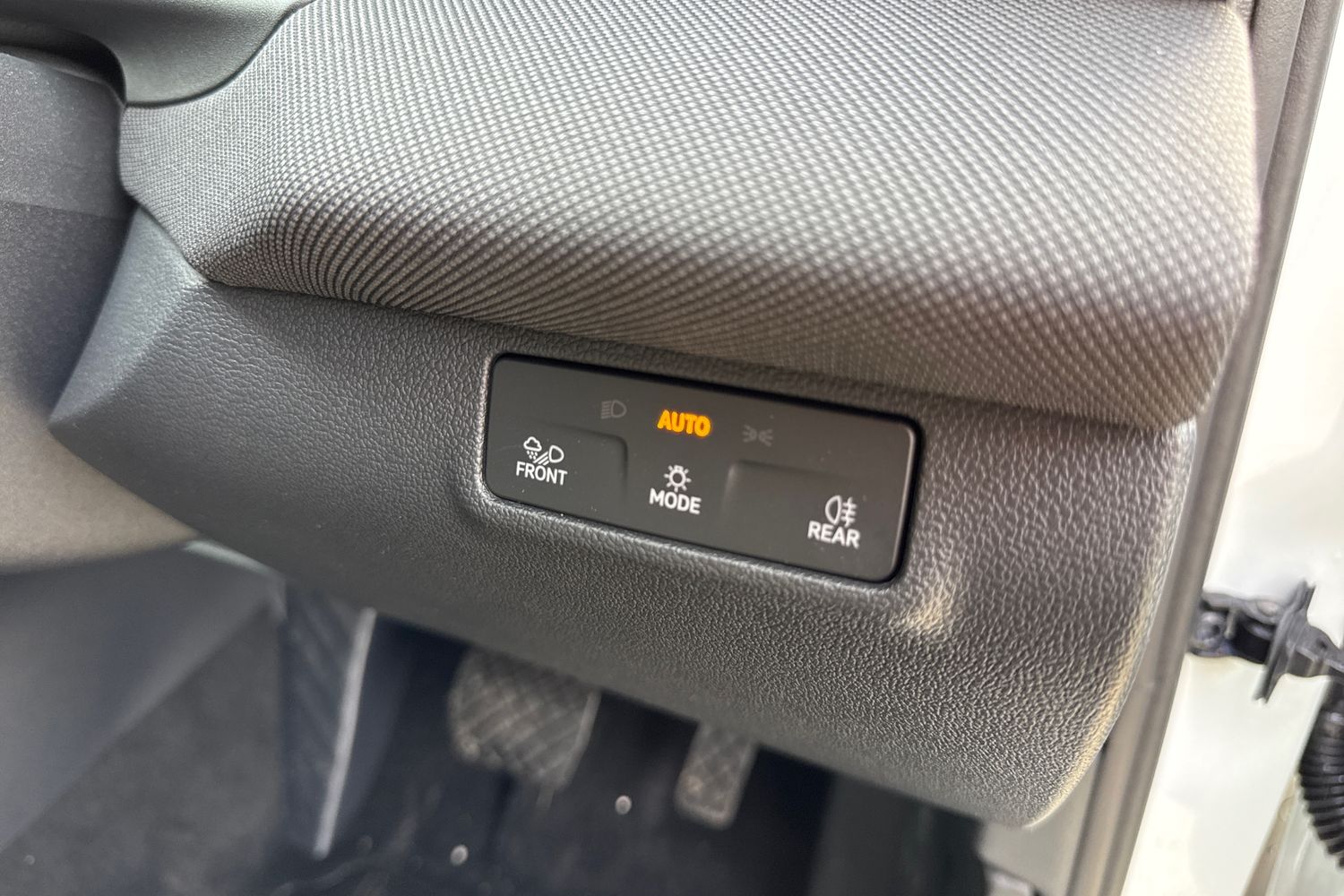 Used Volkswagen T-Roc 2026 for sale - 78043477: Photo 37