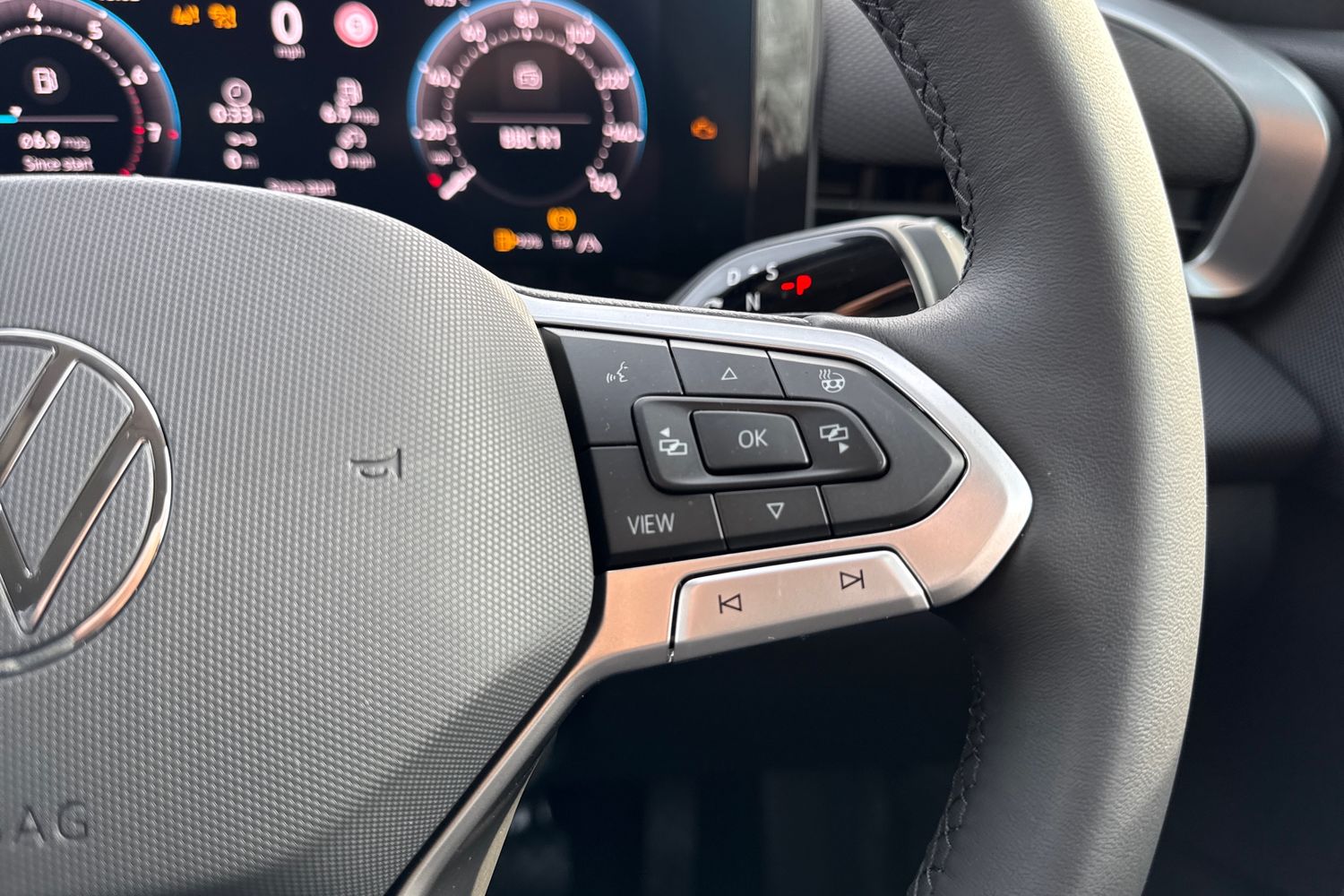 Used Volkswagen T-Roc 2026 for sale - 78043477: Photo 43