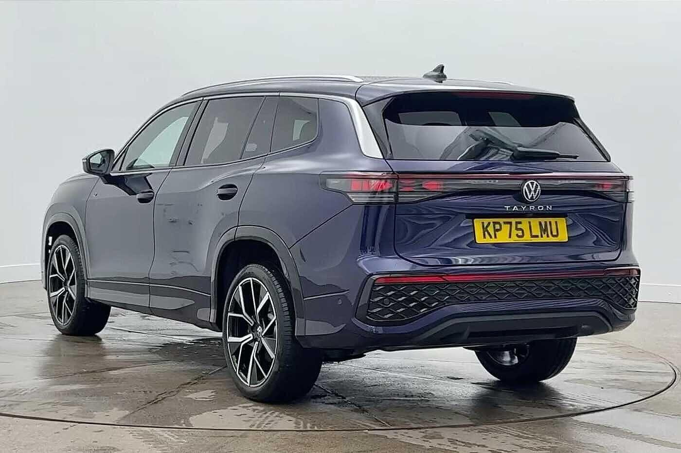 Used Volkswagen Touran 2025 for sale - 77152651: Photo 3