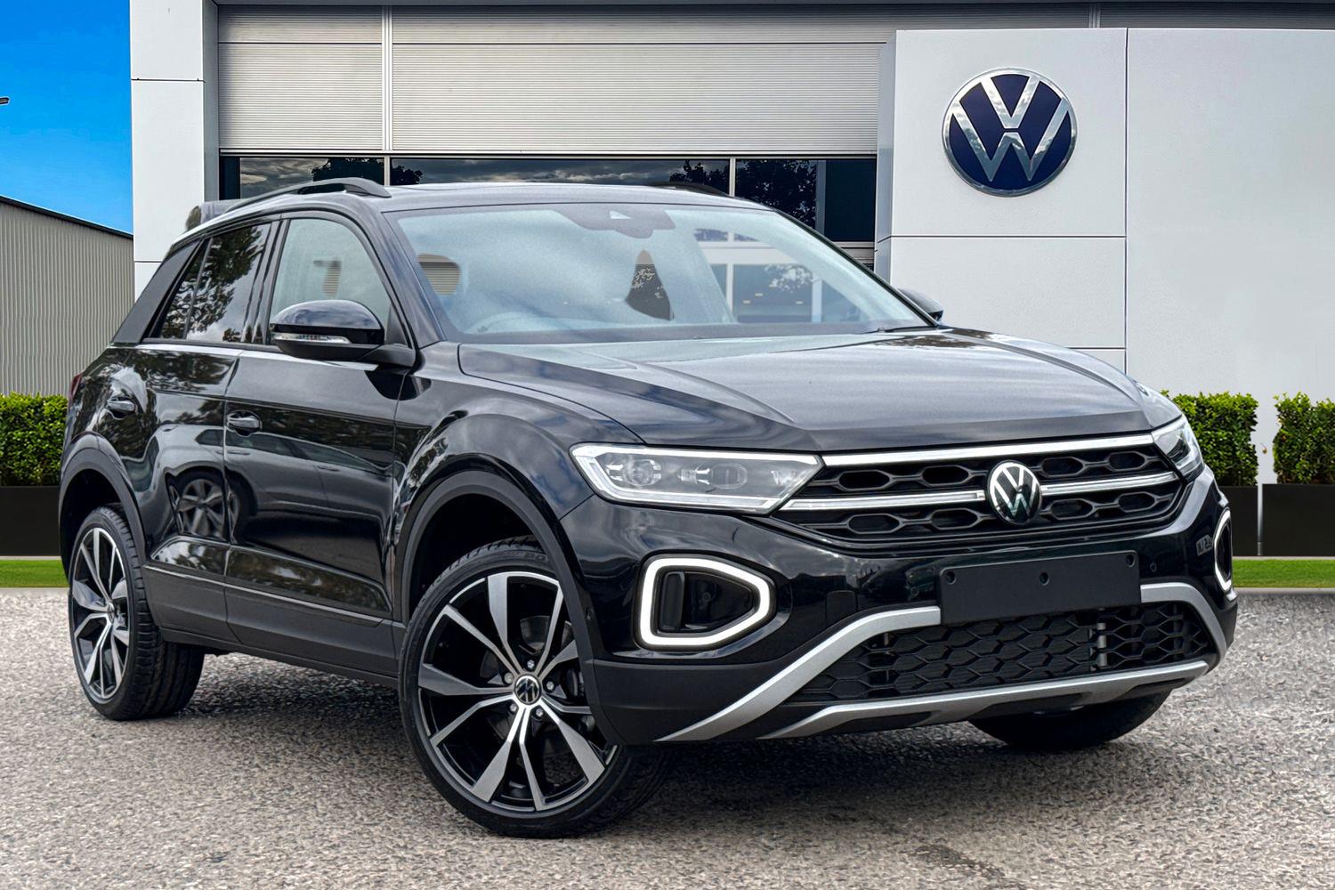 Used Volkswagen T-Roc 2025 for sale - 76300380: Photo 1