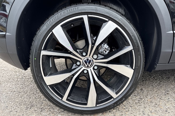 Used Volkswagen T-Roc 2025 for sale - 76300380: Photo 12