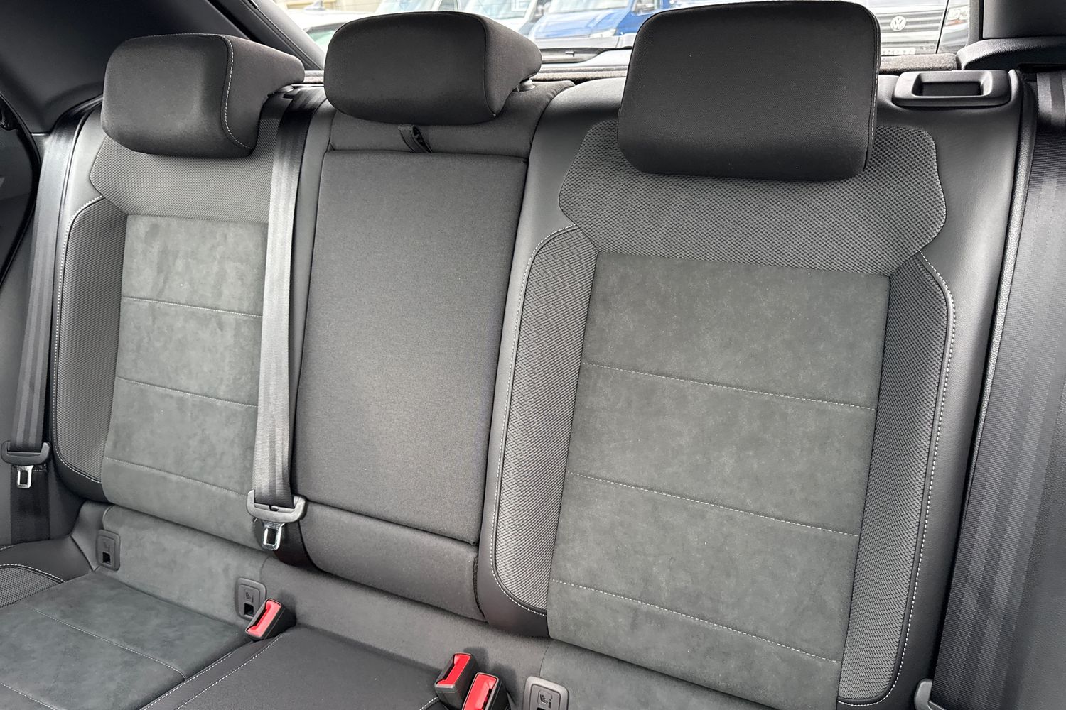 Used Volkswagen T-Roc 2025 for sale - 76300380: Photo 18