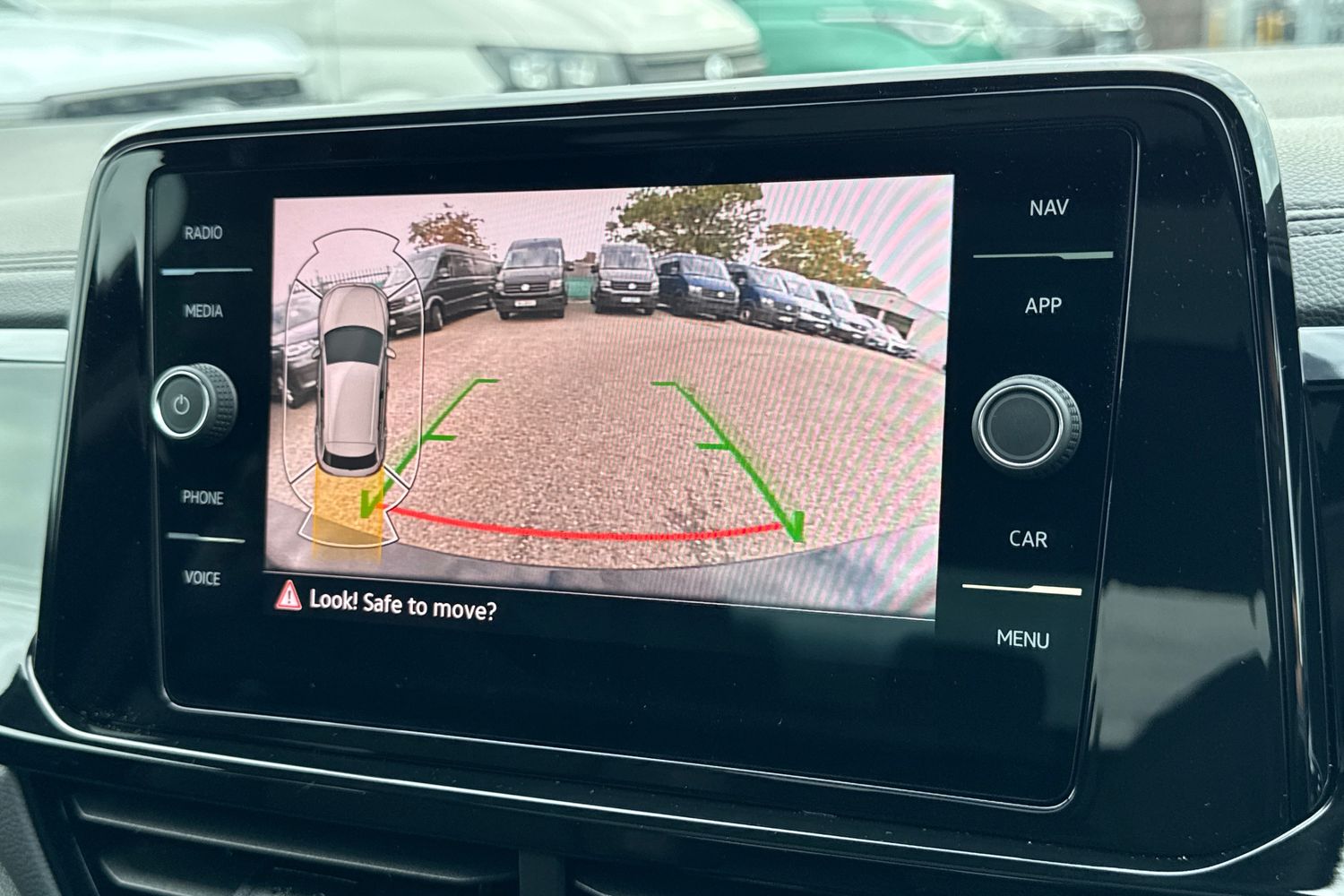 Used Volkswagen T-Roc 2025 for sale - 76300380: Photo 46