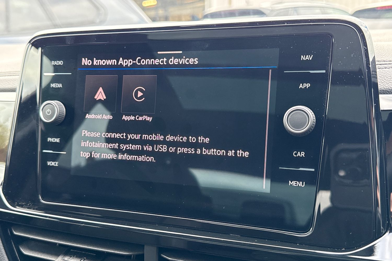 Used Volkswagen T-Roc 2025 for sale - 76300380: Photo 50