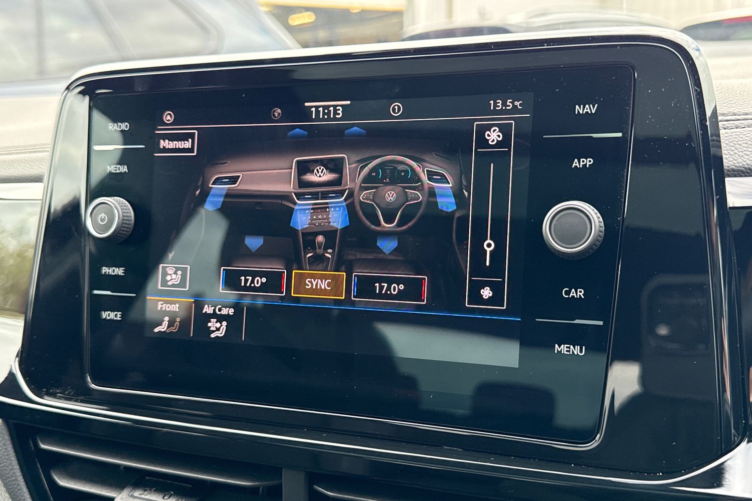 Used Volkswagen T-Roc 2025 for sale - 76300380: Photo 55