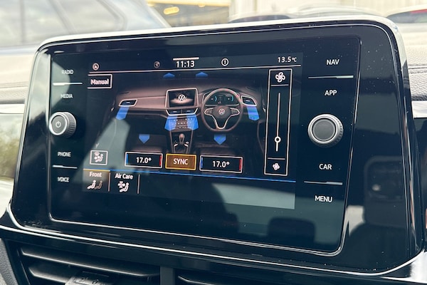 Used Volkswagen T-Roc 2025 for sale - 76300380: Photo 55