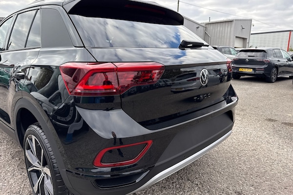 Used Volkswagen T-Roc 2025 for sale - 76300380: Photo 7