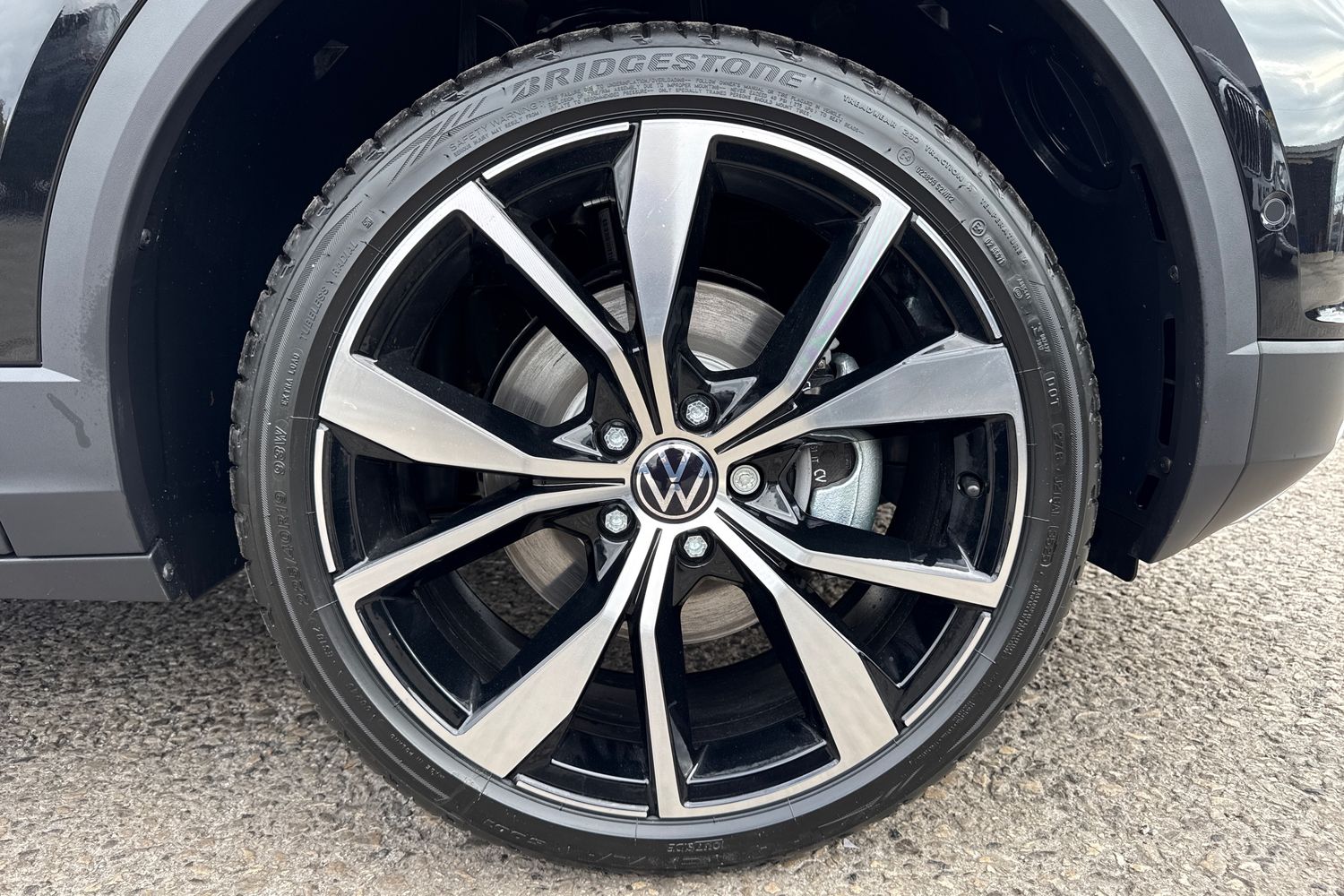 Used Volkswagen T-Roc 2025 for sale - 76300380: Photo 9