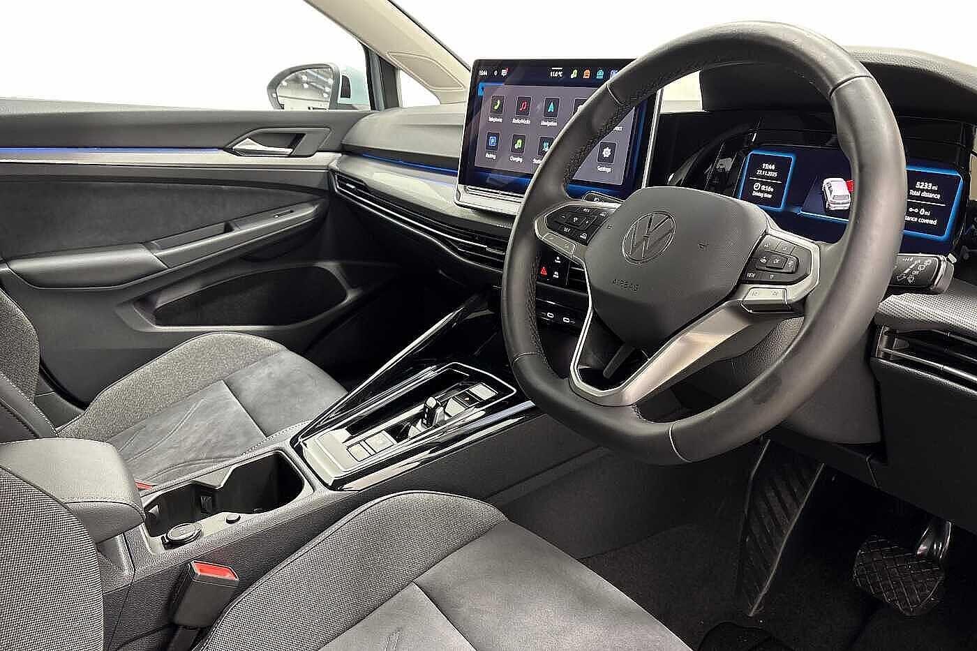 Used Volkswagen Golf 2025 for sale - 76805251: Photo 6