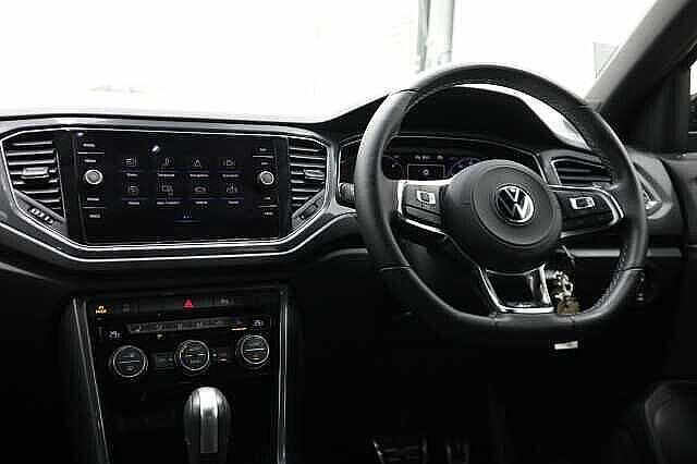 Used Volkswagen T-Roc 2022 for sale - 77919317: Photo 2