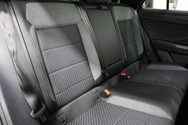 Used Volkswagen T-Roc 2022 for sale - 77919317: Photo 9