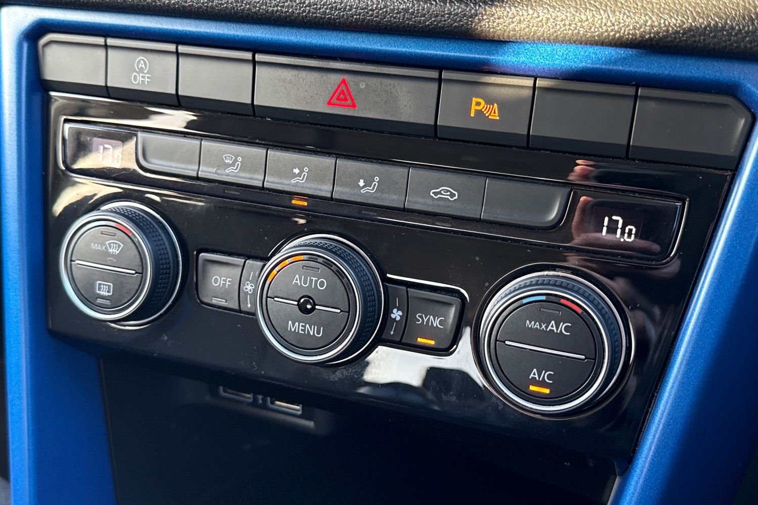 Used Volkswagen T-Roc 2020 for sale - 76617113: Photo 22