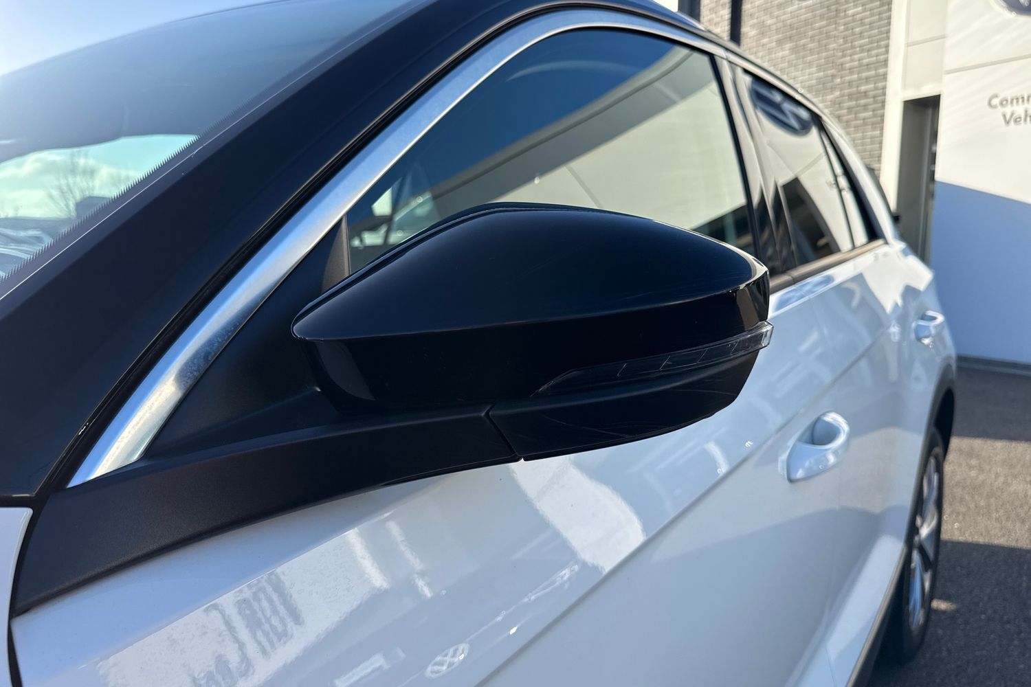 Used Volkswagen T-Roc 2020 for sale - 76617113: Photo 30