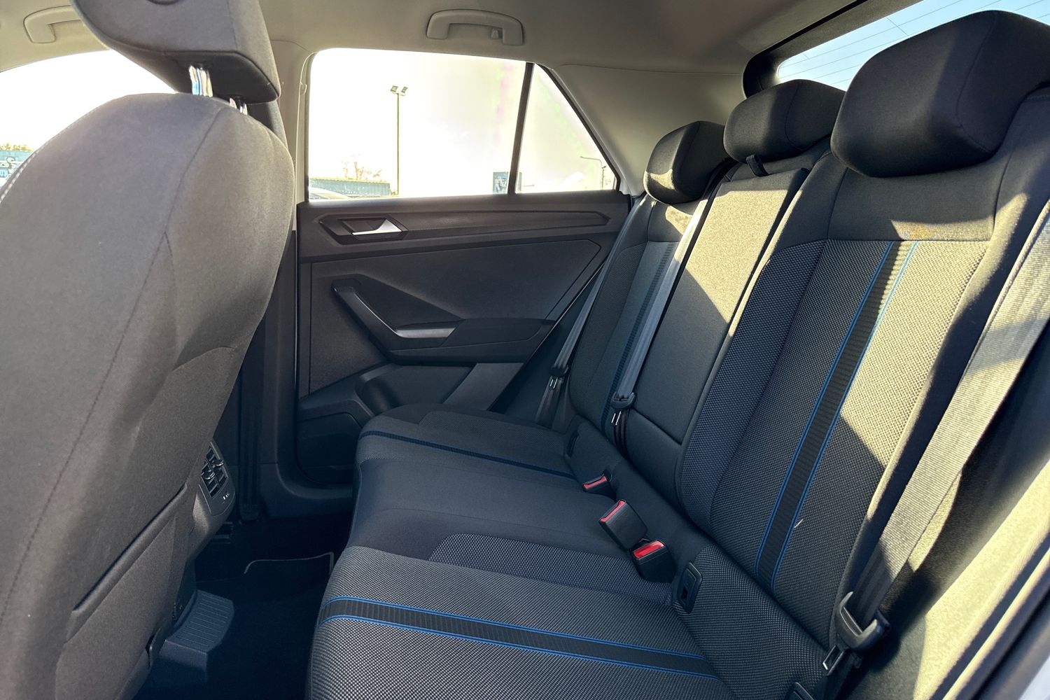 Used Volkswagen T-Roc 2020 for sale - 76617113: Photo 32