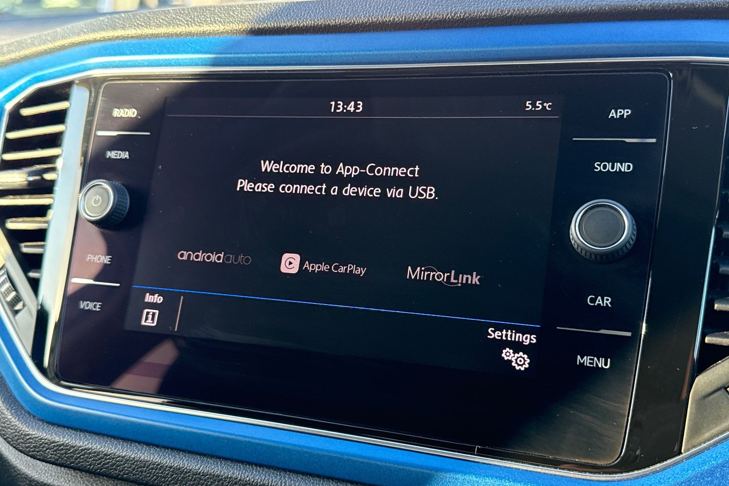 Used Volkswagen T-Roc 2020 for sale - 76617113: Photo 49