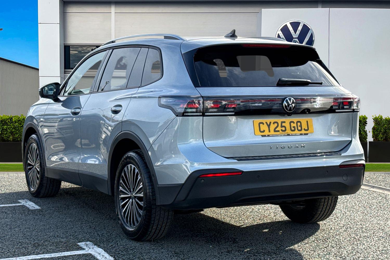 Used Volkswagen Tiguan 2025 for sale - 76411697: Photo 2