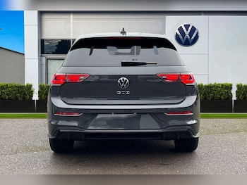Used Volkswagen Golf 2026 for sale - 79099771: Photo