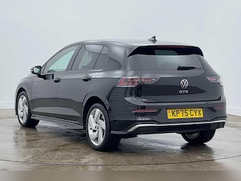 Used Volkswagen Golf 2025 for sale - 77477114: Photo