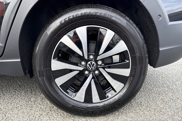 Used Volkswagen Taigo 2025 for sale - 75700823: Photo 11