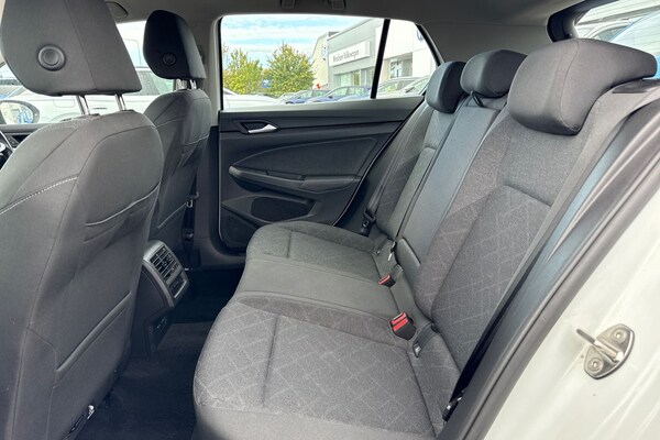 Used Volkswagen Golf 2022 for sale - 76182143: Photo 32