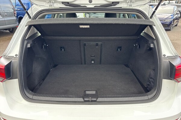 Used Volkswagen Golf 2022 for sale - 76182143: Photo 7