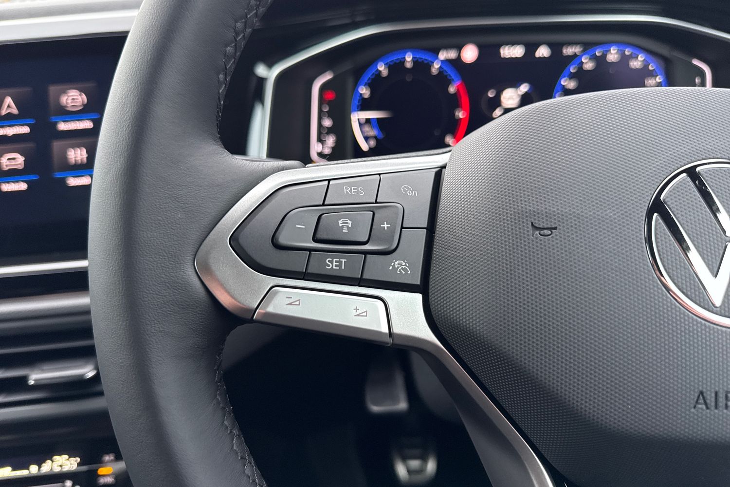 Used Volkswagen Polo 2026 for sale - 77963382: Photo 41