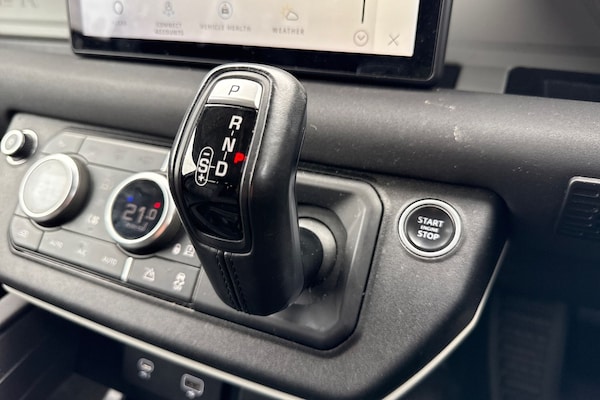 Used Land Rover Defender 2020 for sale - 76236829: Photo 22