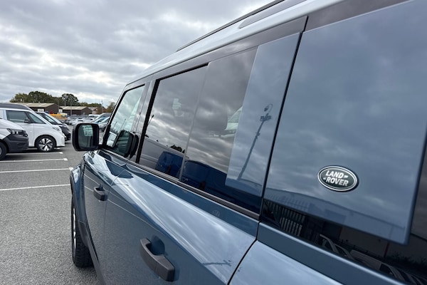 Used Land Rover Defender 2020 for sale - 76236829: Photo 30