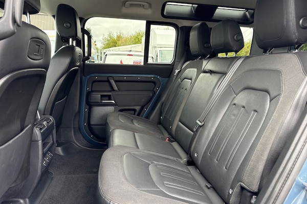 Used Land Rover Defender 2020 for sale - 76236829: Photo 31