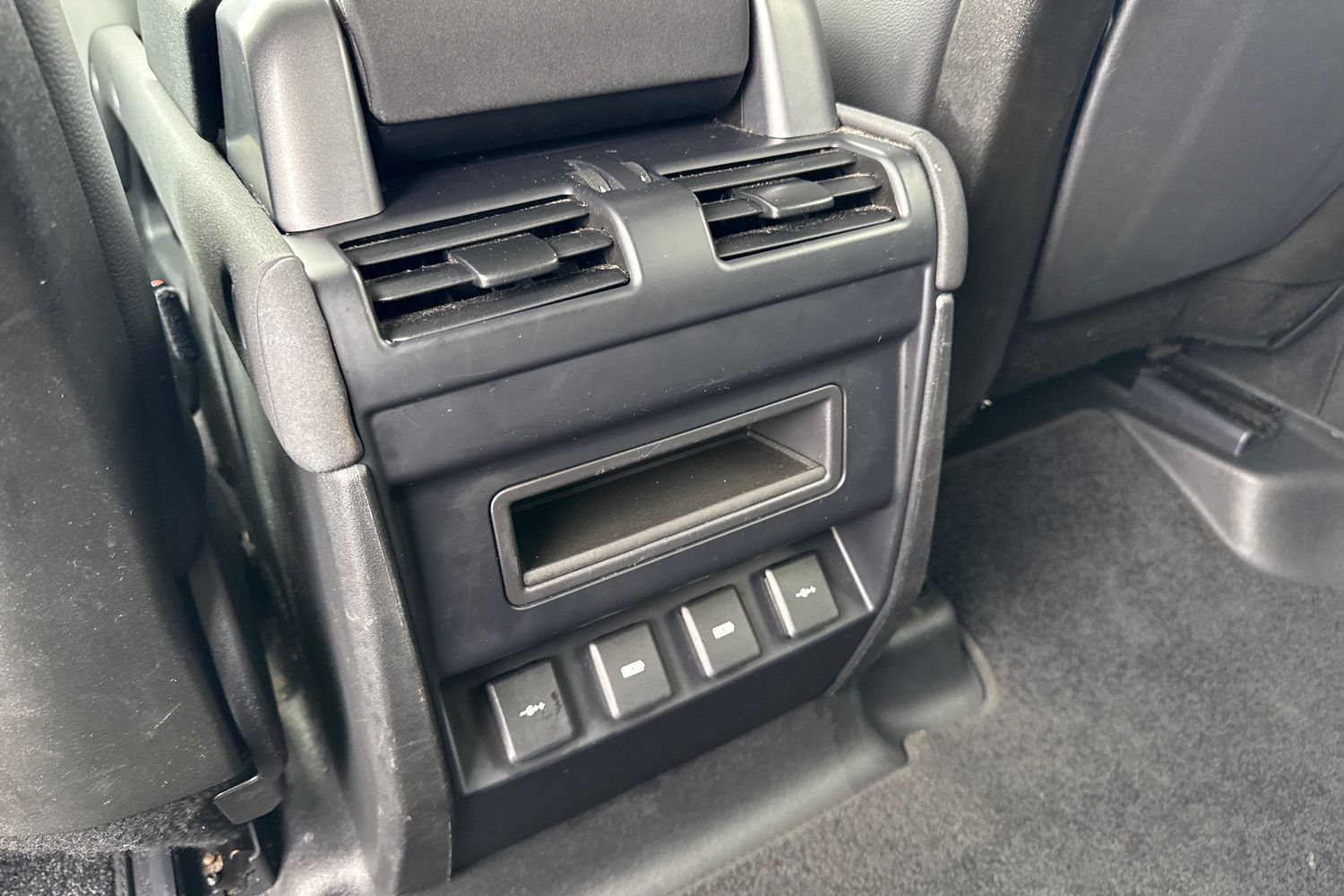 Used Land Rover Defender 110 2020 for sale - 76236829: Photo 34