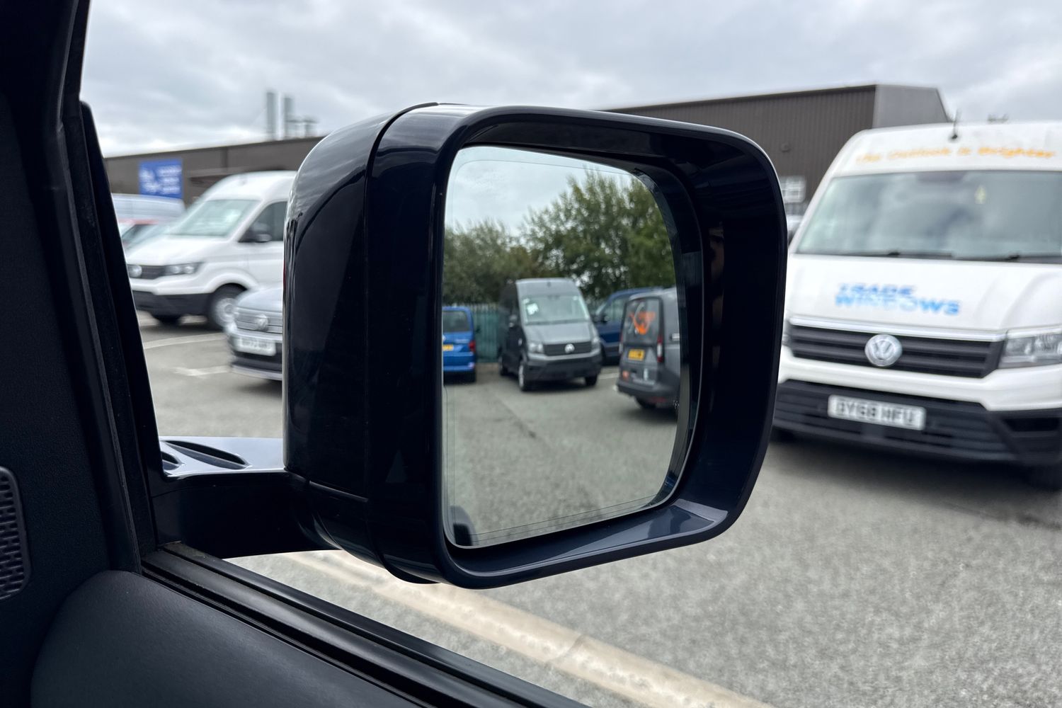 Used Land Rover Defender 110 2020 for sale - 76236829: Photo 36