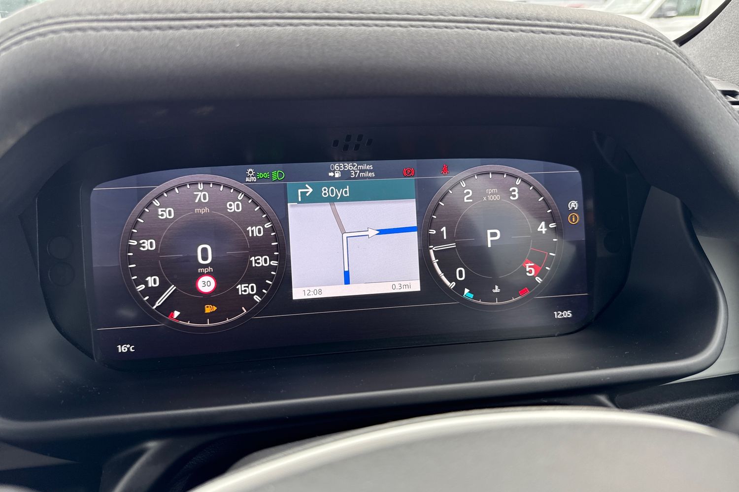 Used Land Rover Defender 110 2020 for sale - 76236829: Photo 41